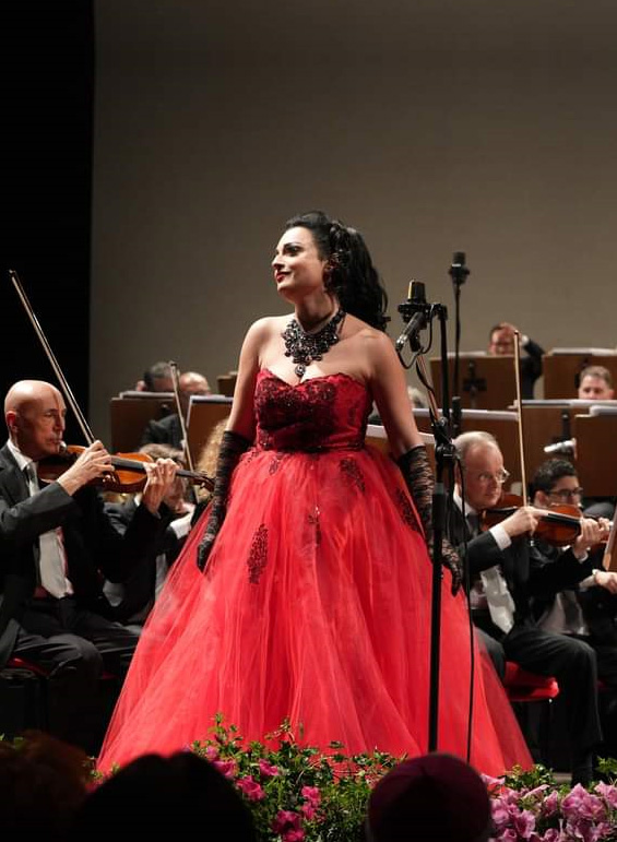 Corsi e Lezioni Canto | Una Voce Sana è Bella
